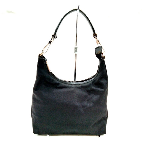 Authentic Gucci nylon purse - Picture 2 of 14